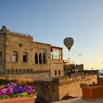 Szálloda My Story Cave 5*