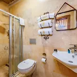 My Story Cave Hotel 5*